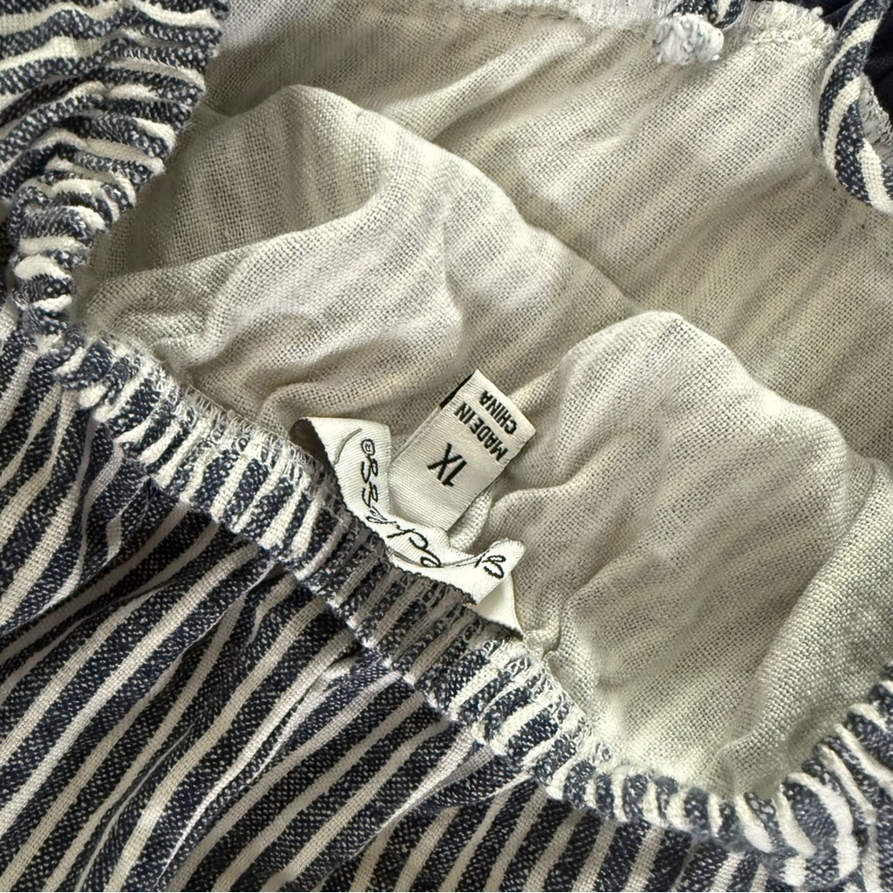 Navy and White Striped Dress - Picture 4 of 4